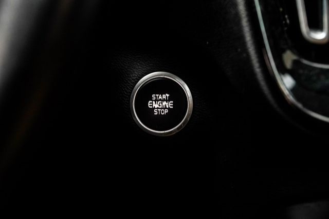 2021 Volvo XC40 T5 AWD Inscription - 22962031 - 18