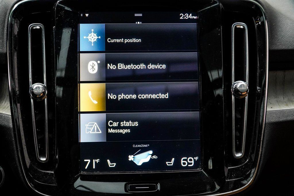 Volvo XC40 photo 20