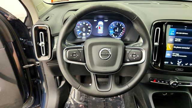 2021 Volvo XC40 T5 AWD Momentum w/ Premium Pkg & Pano Moonroof - 23073864 - 13