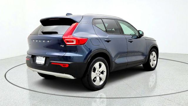 2021 Volvo XC40 T5 AWD Momentum w/ Premium Pkg & Pano Moonroof - 23073864 - 4
