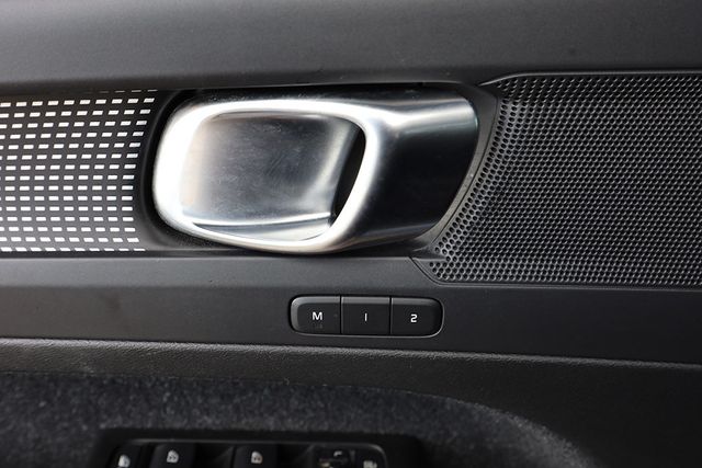 2021 VOLVO XC40 T5 AWD R-Design - 22992660 - 11