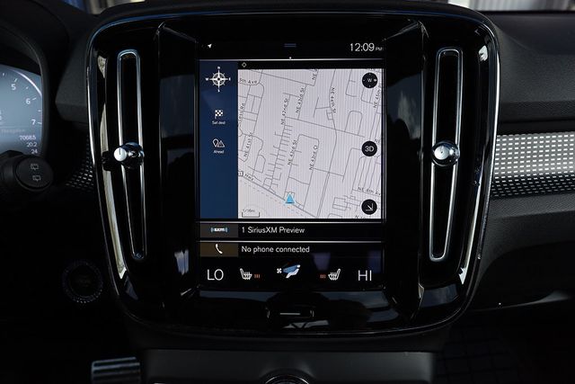 2021 VOLVO XC40 T5 AWD R-Design - 22992660 - 30