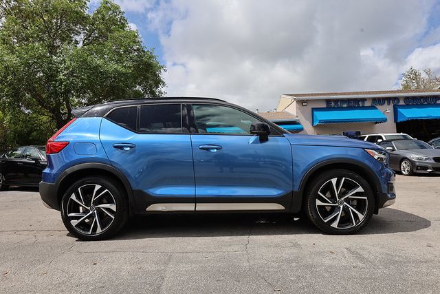2021 VOLVO XC40 T5 AWD R-Design - 22992660 - 36