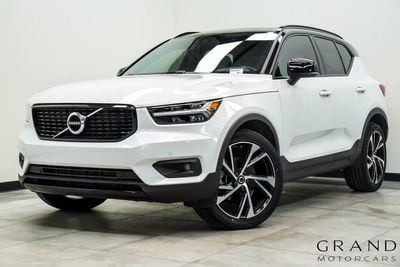 2021 Volvo XC40 - YV4162UM4M2612267