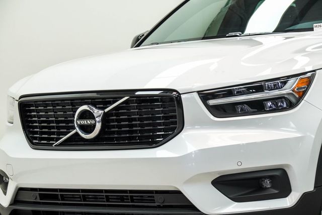 2021 Volvo XC40 T5 AWD R-Design - 23043225 - 1
