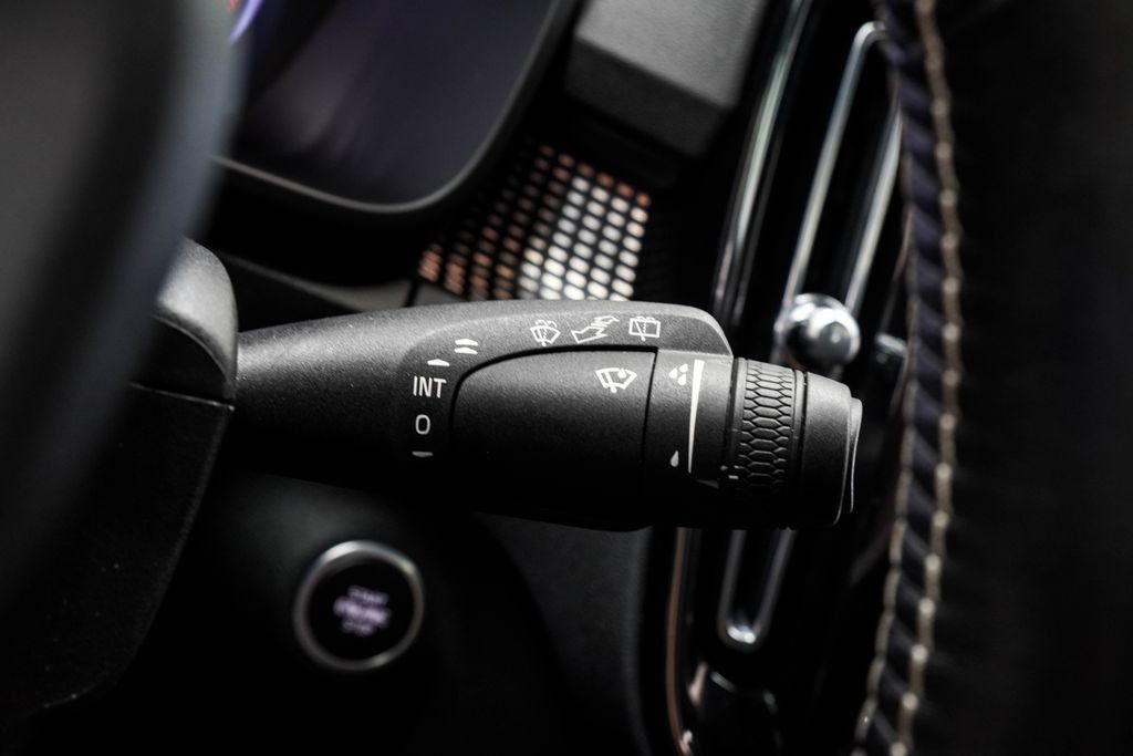 Volvo XC40 photo 38