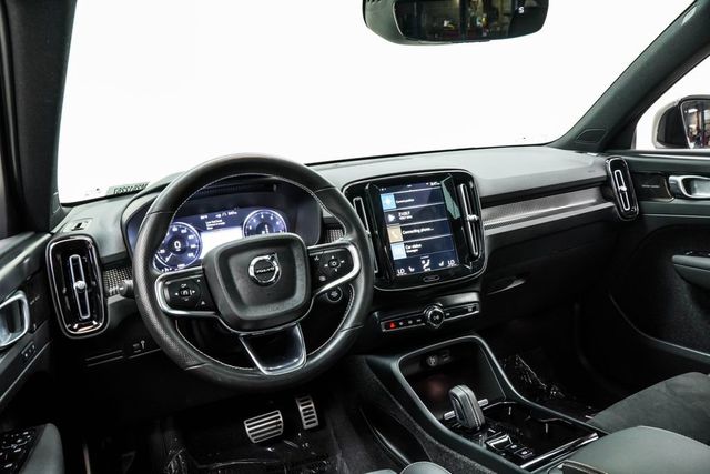 2021 Volvo XC40 T5 AWD R-Design - 23043225 - 4