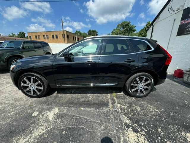 2021 Volvo XC60 T5 Inscription photo 2