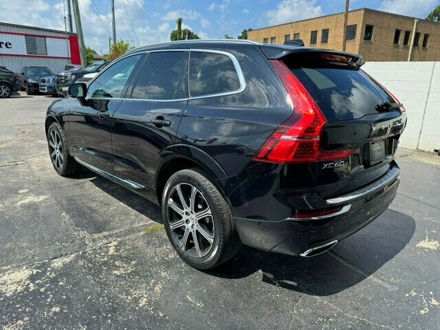 2021 Volvo XC60 T5 Inscription photo 3