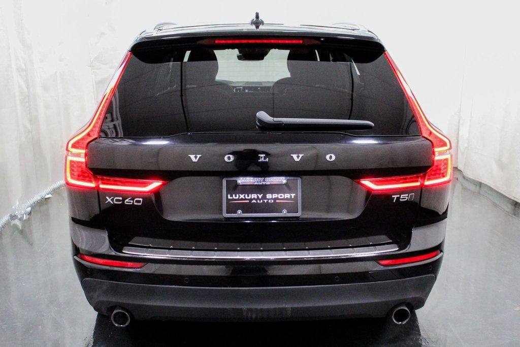 2021 Volvo XC60 T5 AWD Momentum Premium Climate Advanced Pkg - 22705681 - 3