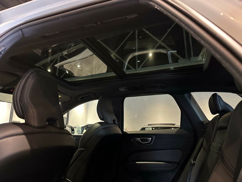 2021 Volvo XC60 T5/R-Design/PanoRoof/Navigation/AppleCarplay/HeatedSts/MemorySts - 22250240 - 19