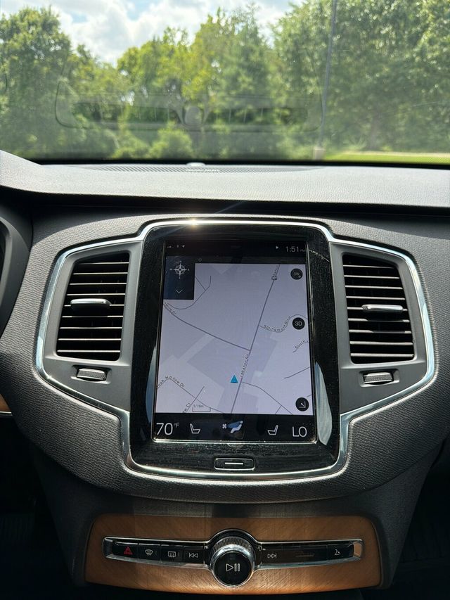 2021 Volvo XC90  - 23055664 - 18