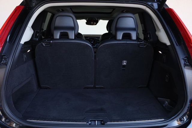 2021 Volvo XC90 Momentum - 23029140 - 11