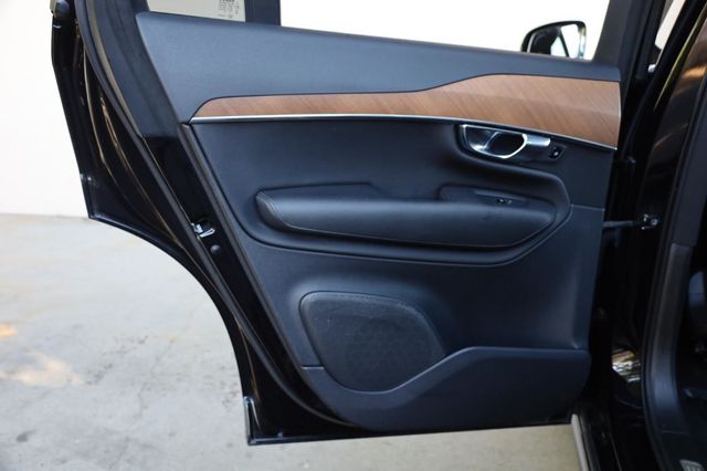 2021 Volvo XC90 Momentum - 23029140 - 18