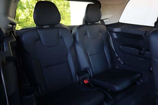 2021 Volvo XC90 Momentum - 23029140 - 27