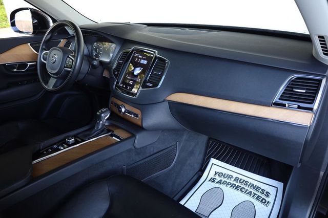 2021 Volvo XC90 Momentum - 23029140 - 35