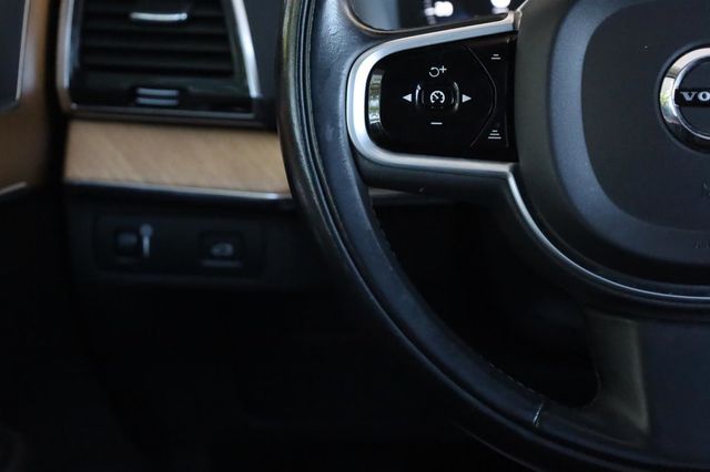 2021 Volvo XC90 Momentum - 23029140 - 38