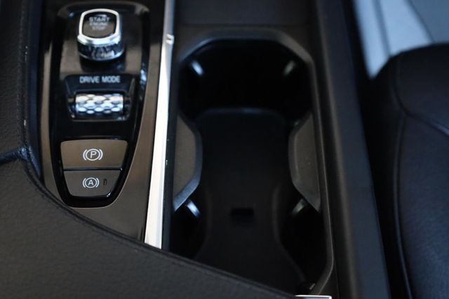 2021 Volvo XC90 Momentum - 23029140 - 52