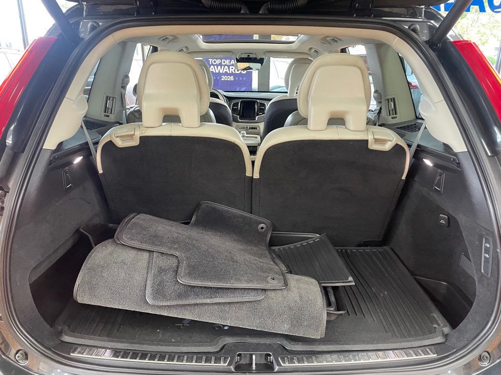2021 Volvo XC90 Recharge T8 eAWD PHEV Inscription 6P - 23093813 - 10