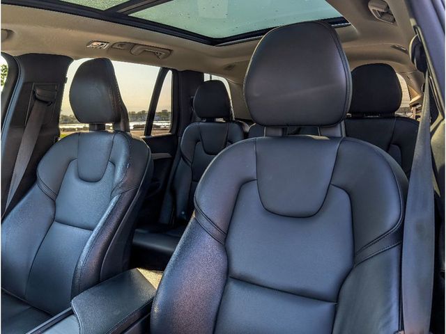 2021 Volvo XC90 T5 AWD Momentum 7P - 23017525 - 16