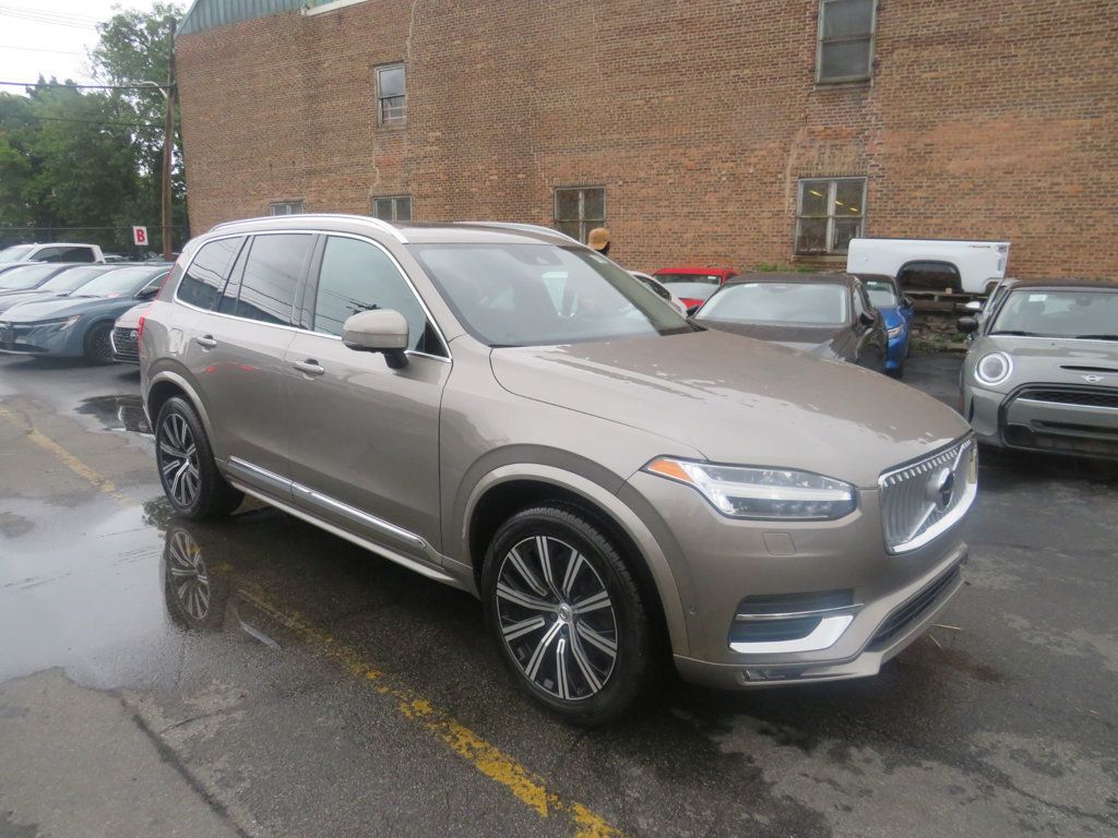 Volvo XC90 photo 4