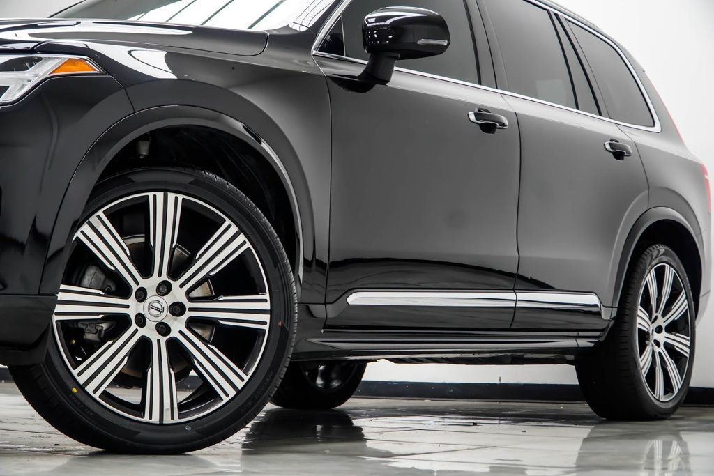 Volvo XC90 photo 3