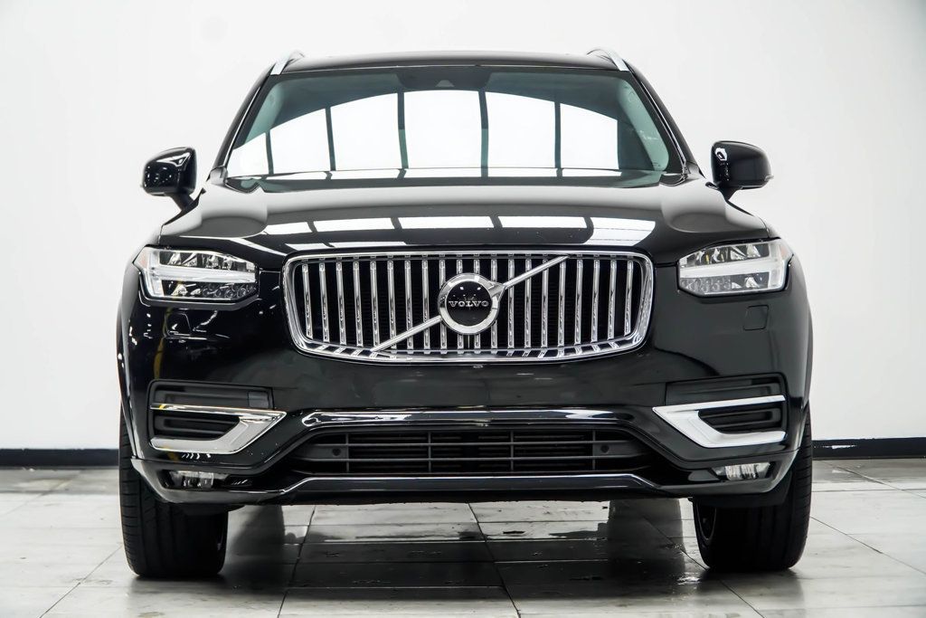 Volvo XC90 photo 8