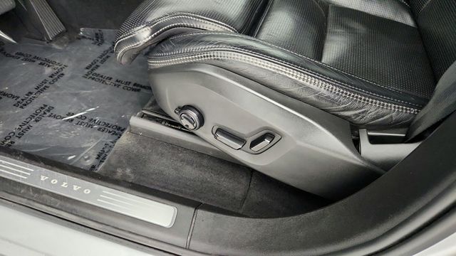 2021 Volvo XC90 T6 AWD Inscription 7P - 22942636 - 11