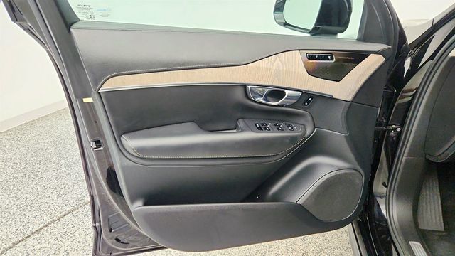 2021 Volvo XC90 T6 AWD Inscription 7P w/ 21'' Wheels & Climate Package - 23014751 - 10