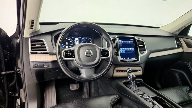 2021 Volvo XC90 T6 AWD Inscription 7P w/ 21'' Wheels & Climate Package - 23014751 - 12