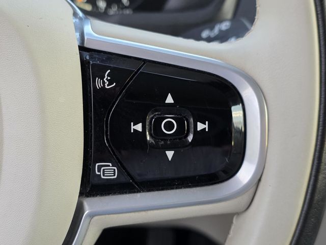 2021 Volvo XC90 T6 AWD Momentum 6P - 23007984 - 27
