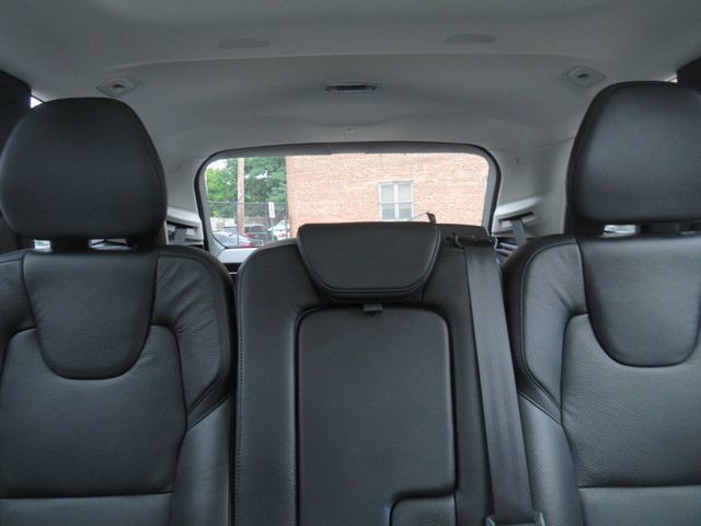 2021 Volvo XC90 T6 AWD Momentum 7P - 23070019 - 12