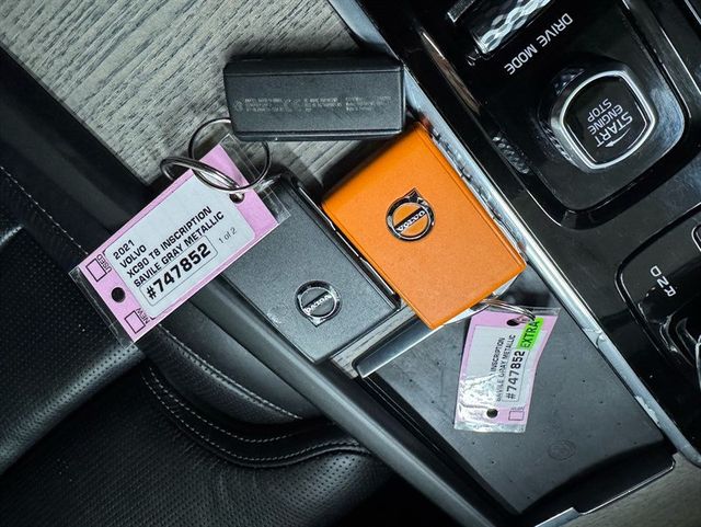 2021 Volvo XC90 T8 Inscription Hybrid - 22965086 - 17