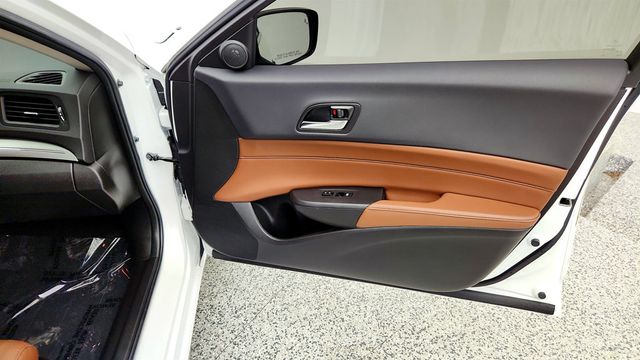 2022 Acura ILX Sedan w/Premium Package - 23035191 - 25
