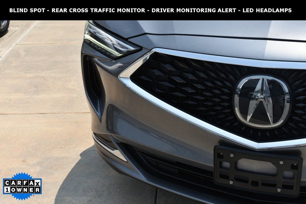 2022 Acura MDX Advance photo 2