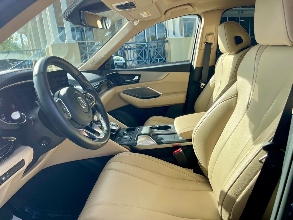 2022 Acura MDX photo 11