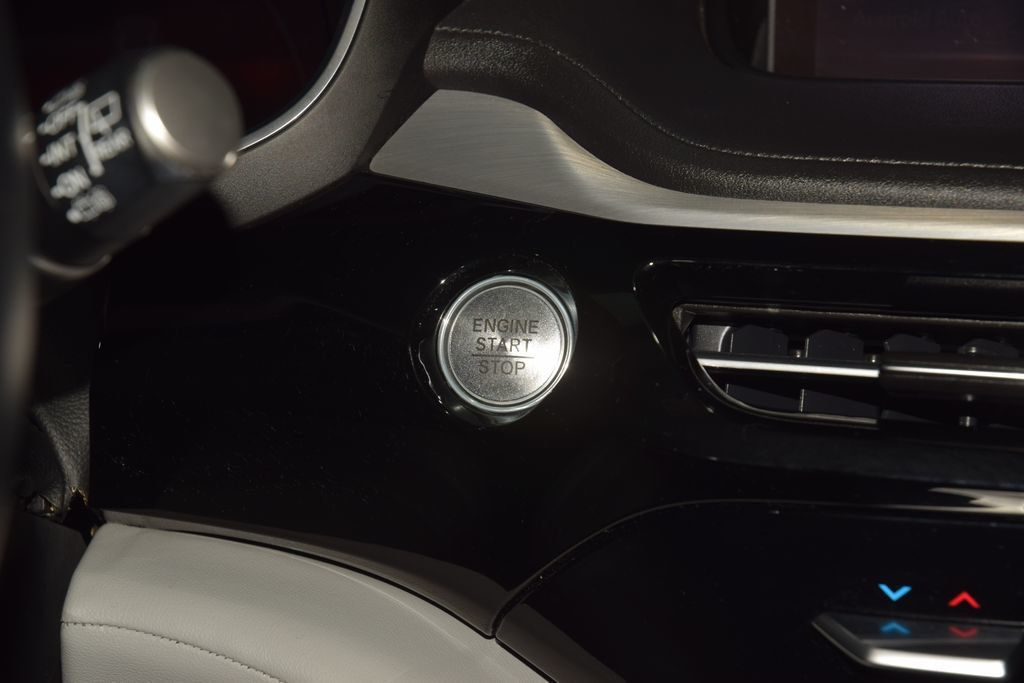 2022 Acura MDX Technology - 23073665 - 32