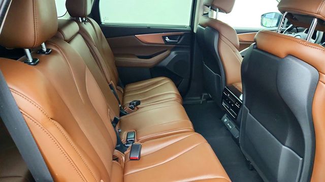 2022 Acura MDX w/Technology Package - 22966063 - 24