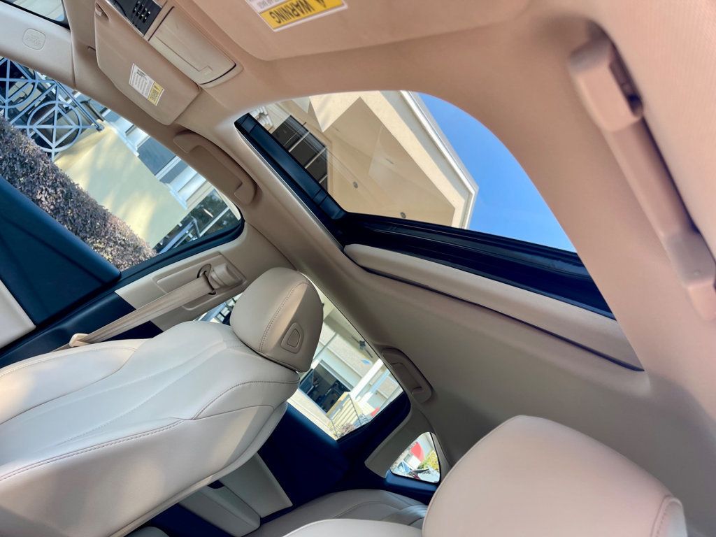 2022 Acura TLX photo 15