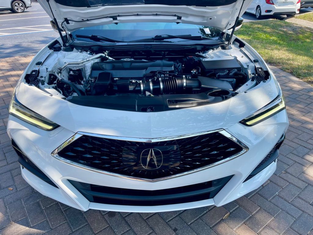 2022 Acura TLX photo 16