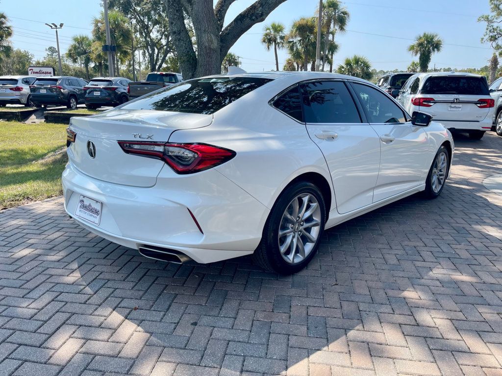 2022 Acura TLX photo 5