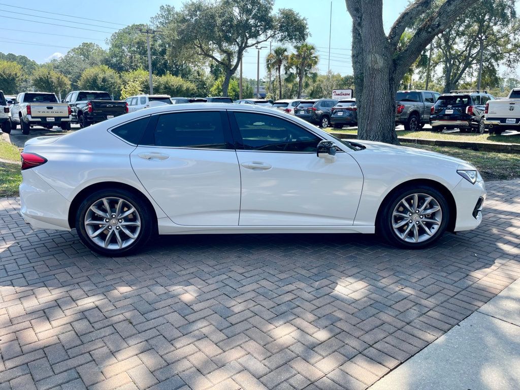 2022 Acura TLX photo 6