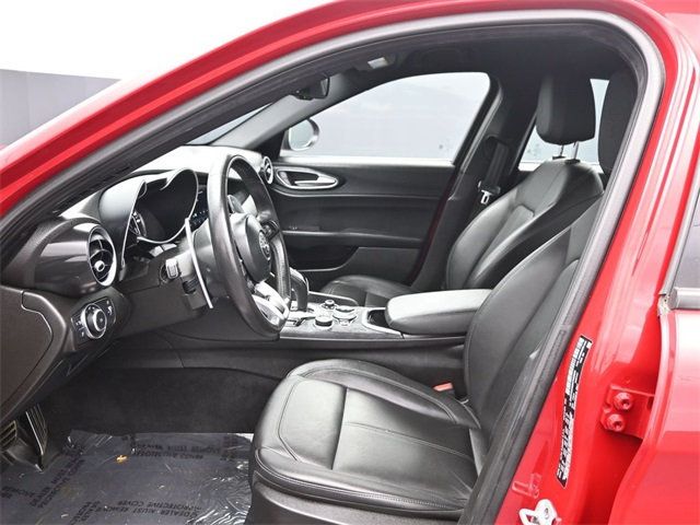 2022 Alfa Romeo Giulia AWD - 22960261 - 9