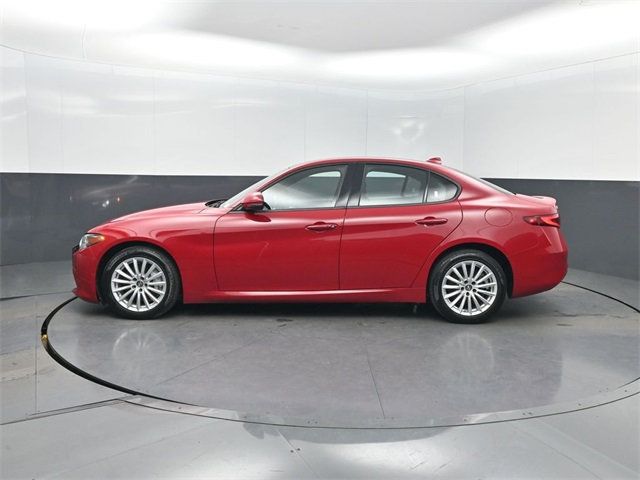 2022 Alfa Romeo Giulia AWD - 22960261 - 1