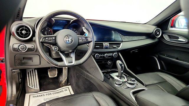 2022 Alfa Romeo Giulia AWD - 23036202 - 11