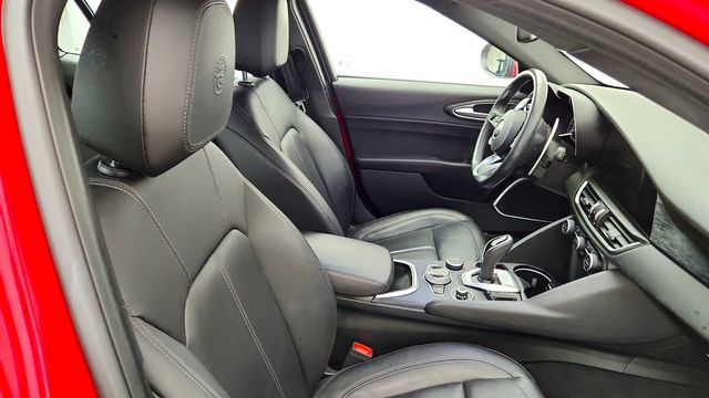 2022 Alfa Romeo Giulia AWD - 23036202 - 21