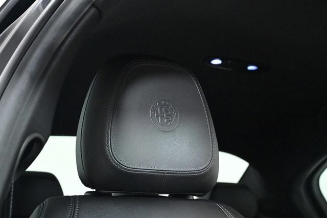 2022 Alfa Romeo Giulia Quadrifoglio - 22776782 - 17