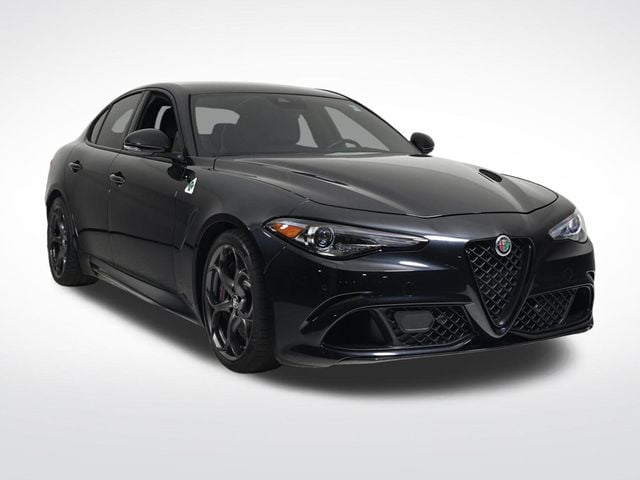 2022 Alfa Romeo Giulia Quadrifoglio - 22776782 - 6