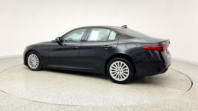2022 Alfa Romeo Giulia Sprint AWD with Dual-Pane Sunroof - 22978255 - 6