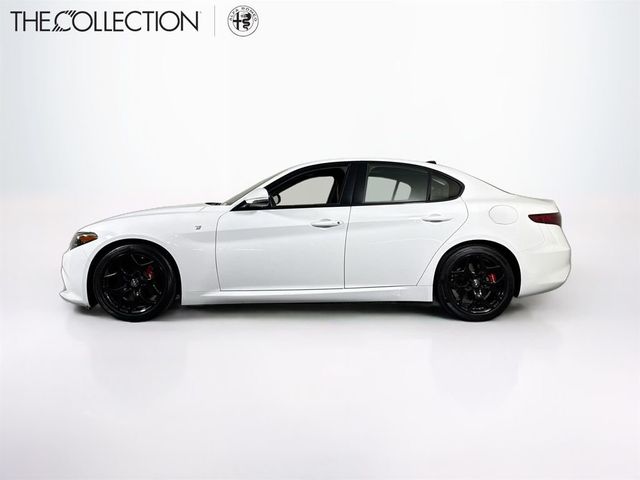 2022 Alfa Romeo Giulia Ti - 23040421 - 1